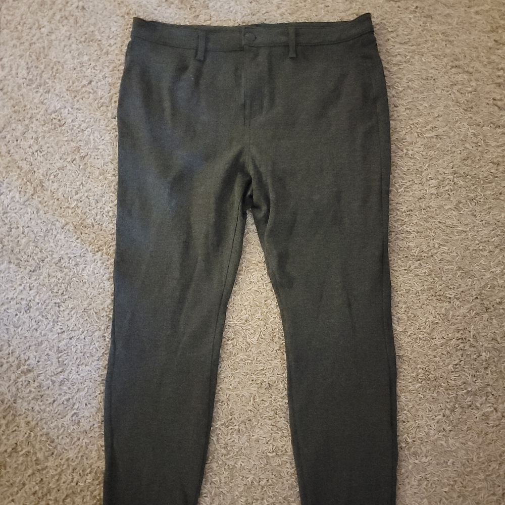 LC Lauren Conrad Dark Gray Skinny Pants